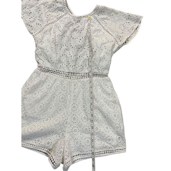 Tularosa Revolve Milk white eyelet lace cutout back Brynn romper sz Small - Picture 8 of 12